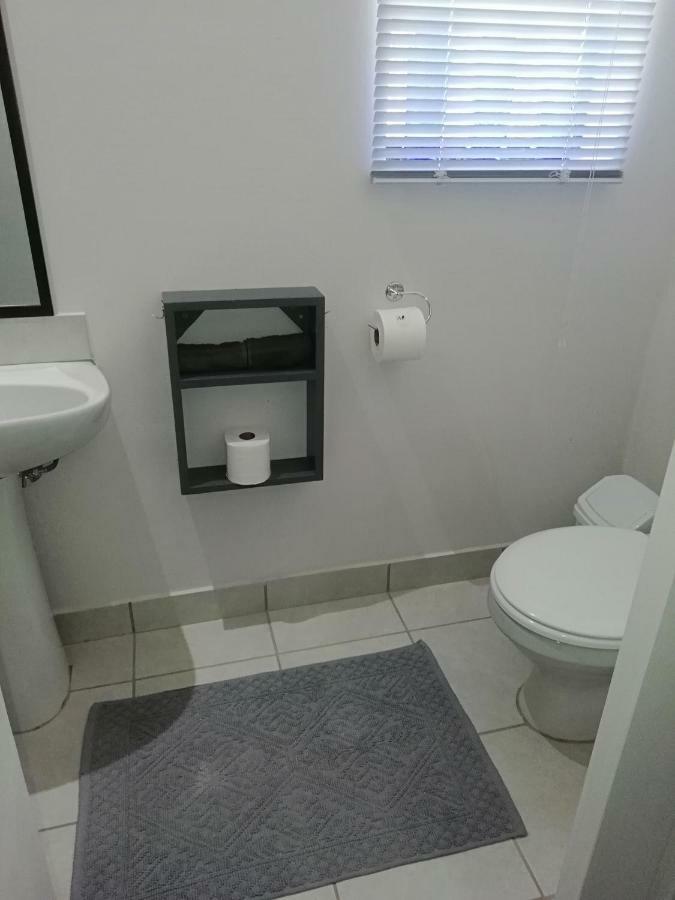 Middelplaas Paarl Guesthouse Экстерьер фото