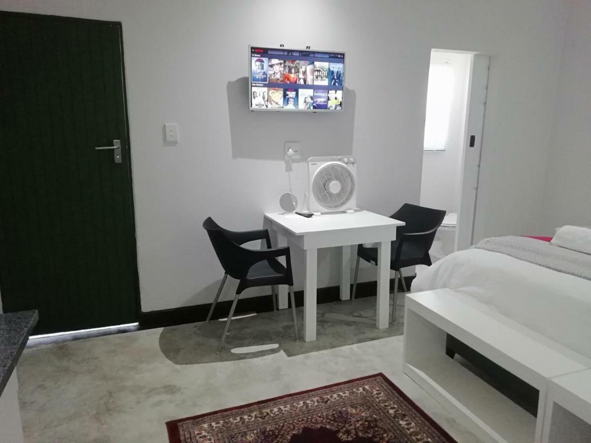 Middelplaas Paarl Guesthouse Экстерьер фото